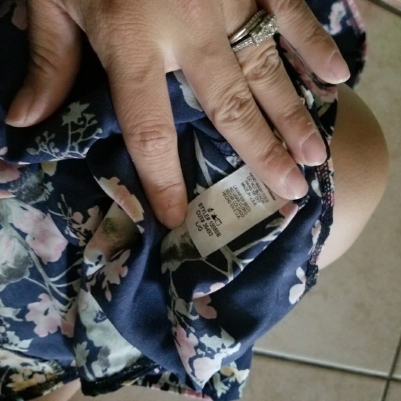 Shirt - Picture 3 of 3