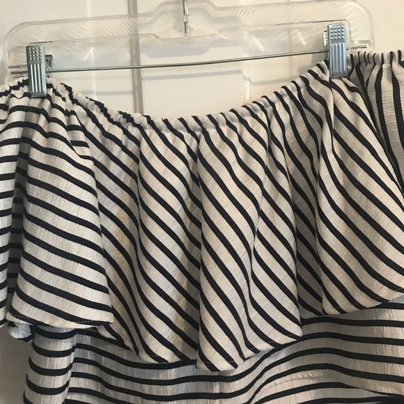 REFORMATION Roxton Crop Top - Picture 4 of 6