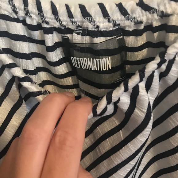 REFORMATION Roxton Crop Top - Picture 5 of 6