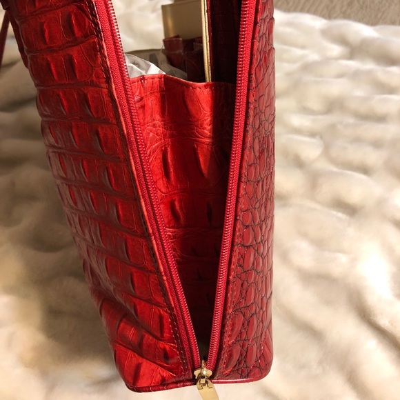 💥NWOT💥 Algo croc embossed bag - Picture 8 of 8