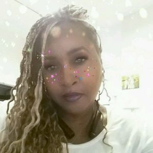 Meet your Posher, Mel