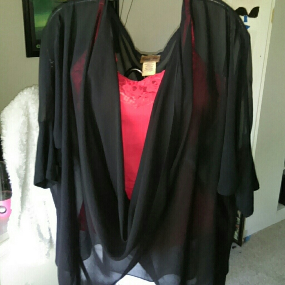 Sheer drape wrap top. Size 1x