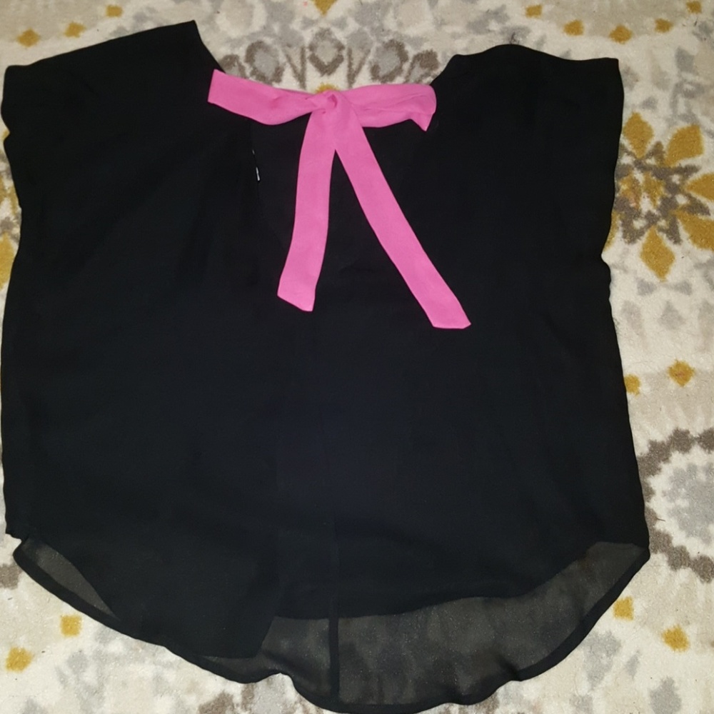 Adorable sheer top with accent back tie