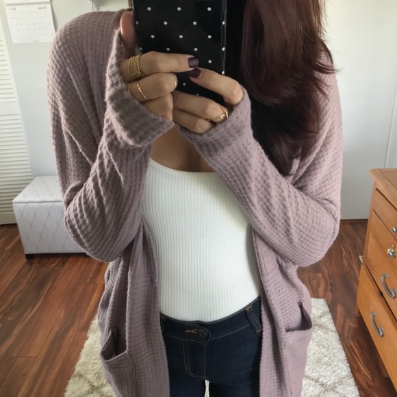 On Hold • LAST 1 • Gianna Waffle Cardigan- Lilac - Picture 4 of 4