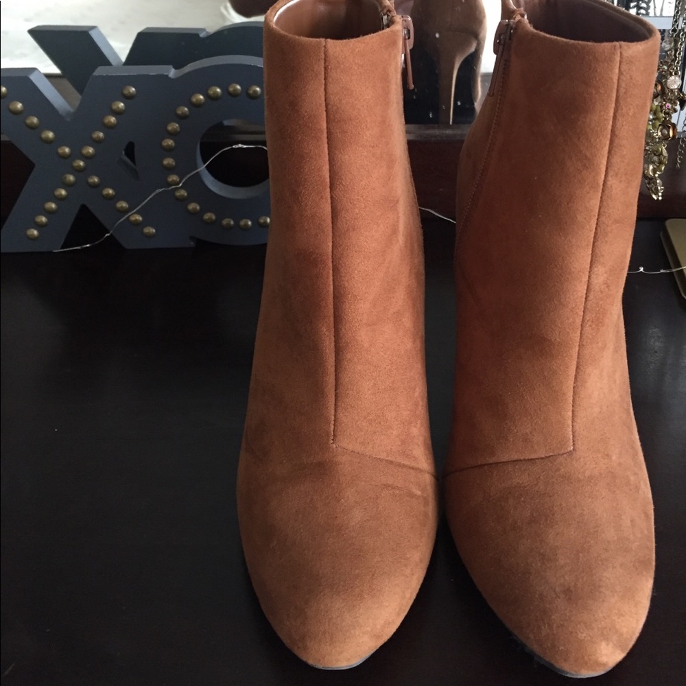 Chestnut Ankle Booties