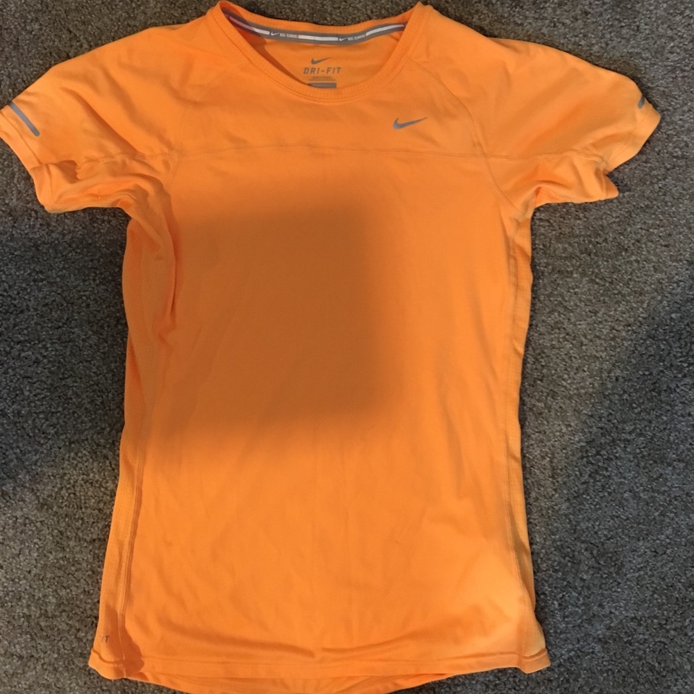 Nike dry fit running shirt