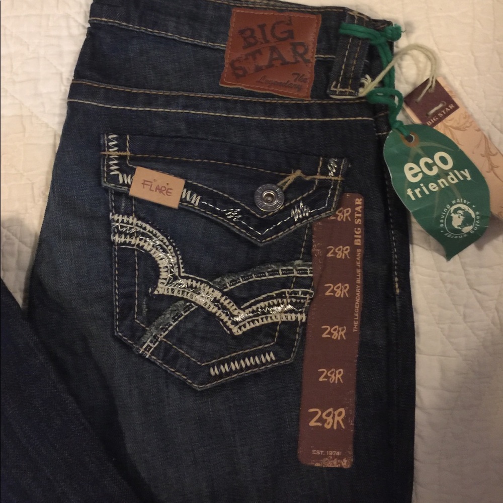 NWT big star Maddie flare jeans size 28R