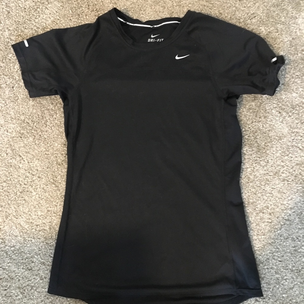 Nike dry fit running shirt