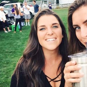 Meet your Posher, Madeline