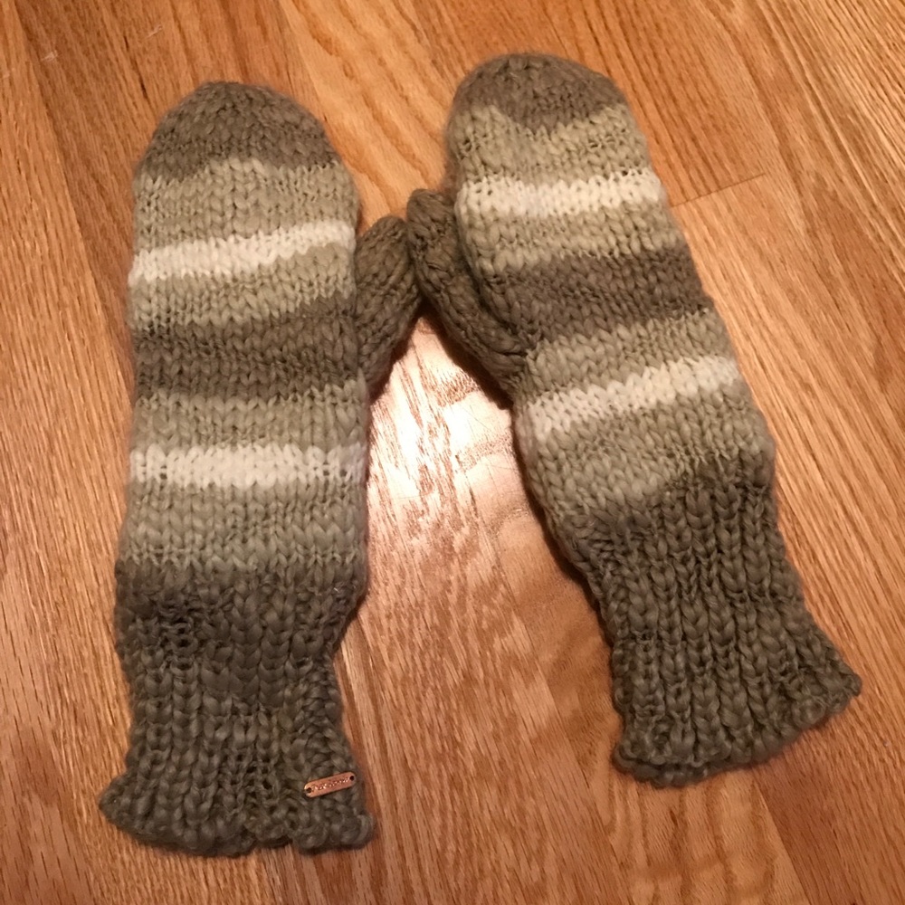 Free People Mittens