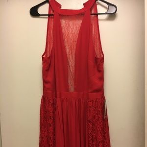 Express coral maxi size 8 DONATING TOMORROW