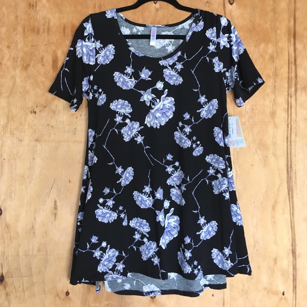 Lularoe Perfect T top