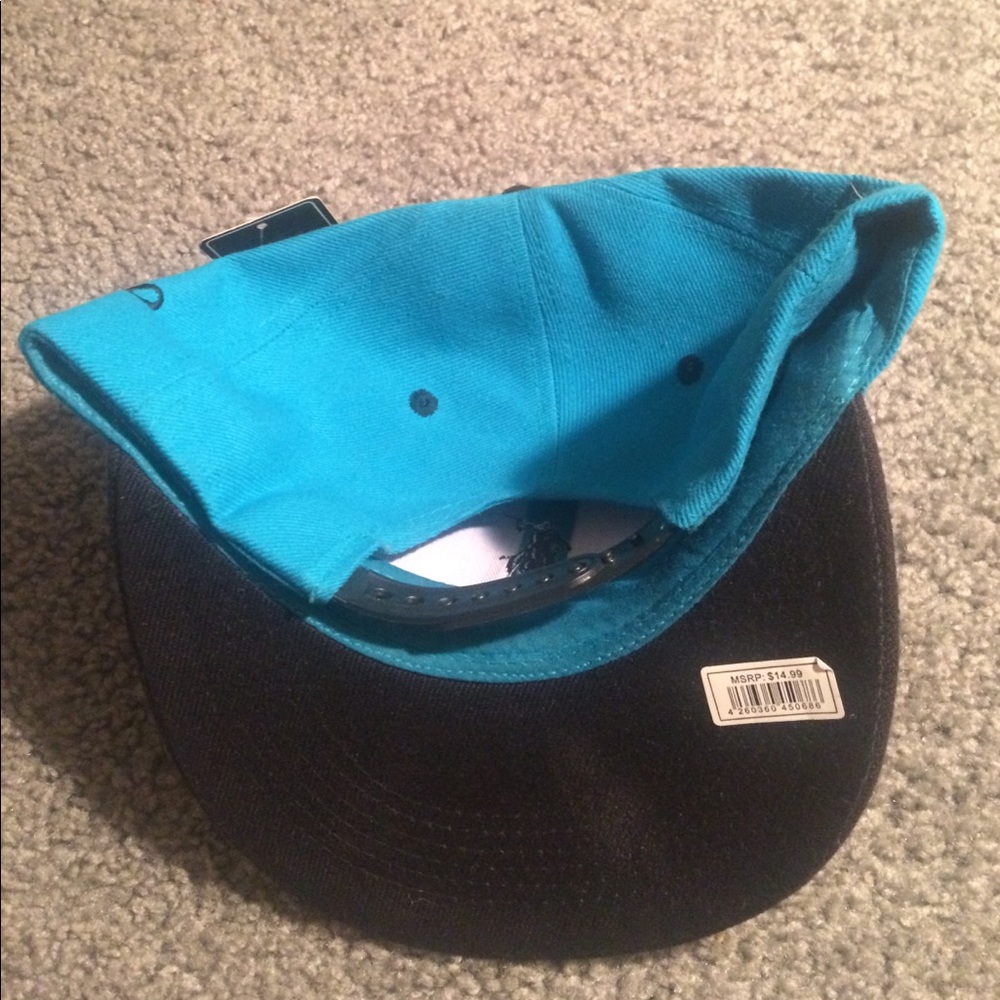 Polo SnapBack - Picture 2 of 3