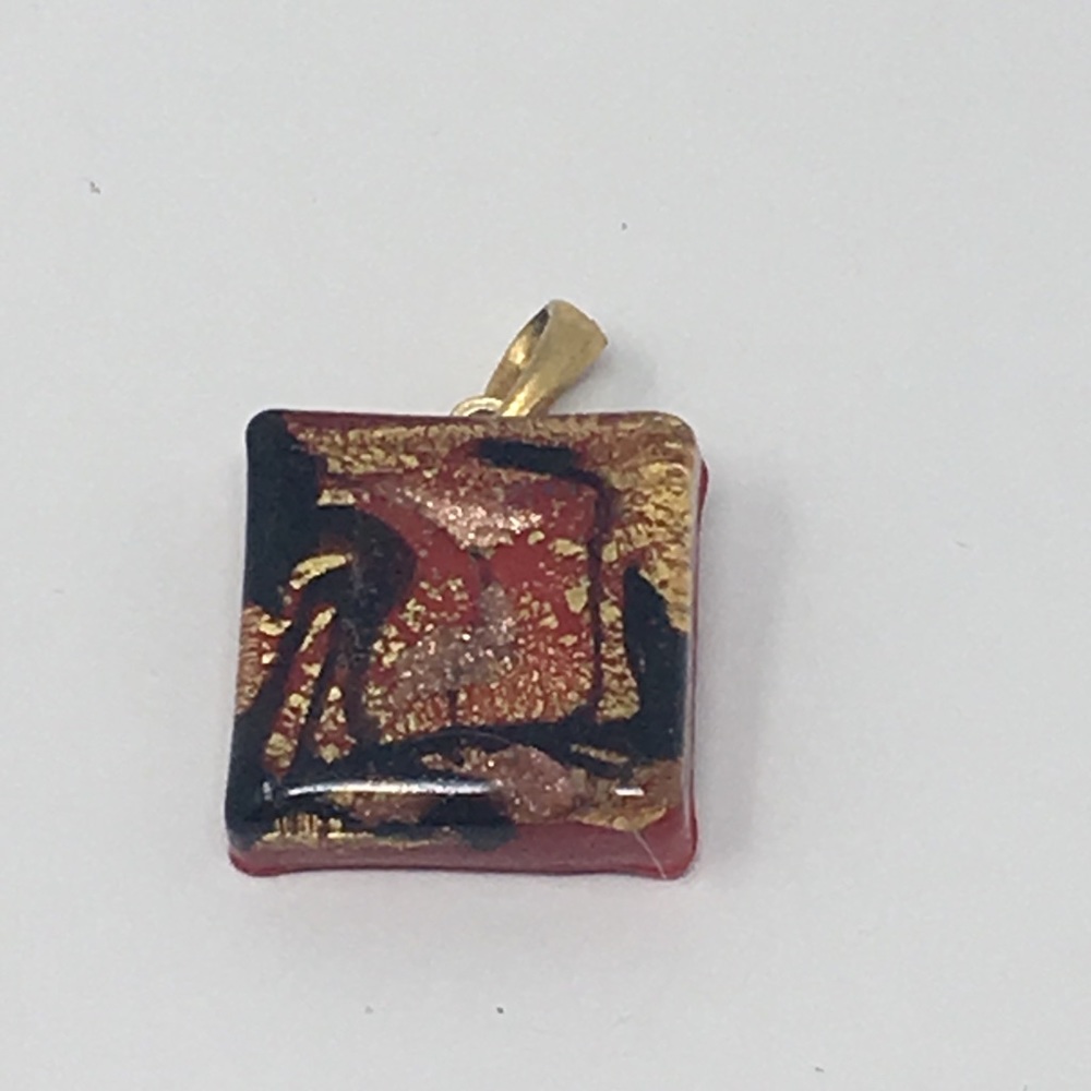 ❤️FINAL PRICE ❤️Italian Glass Pendant