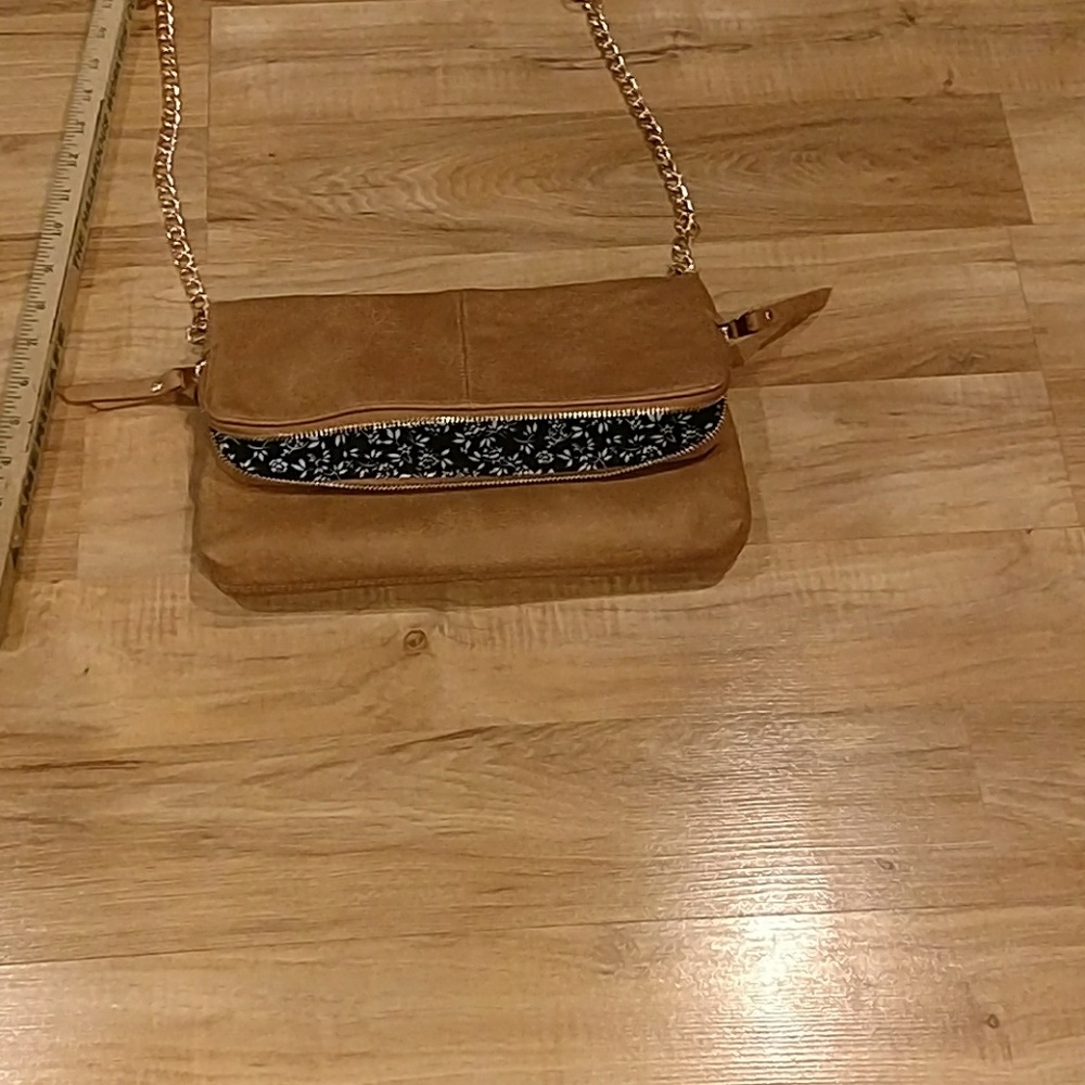 Purse - Picture 3 of 3