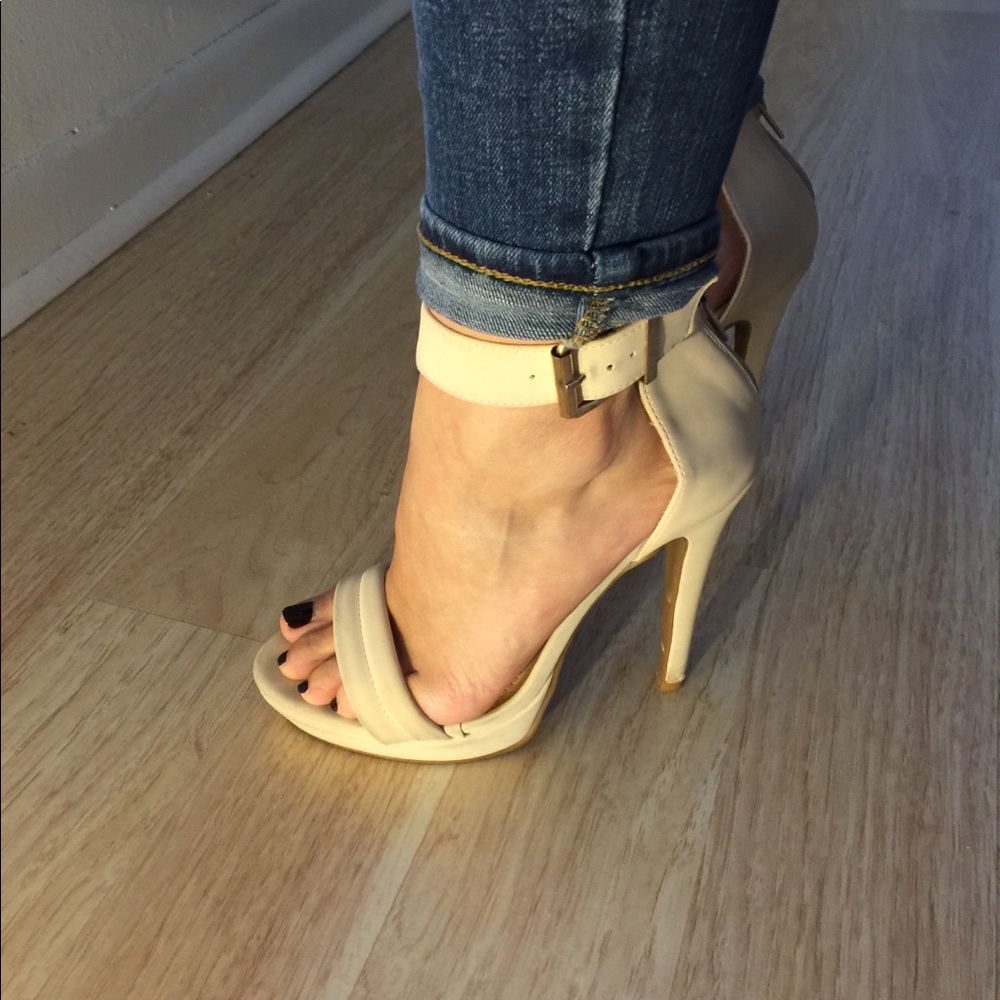 Tan suede heels