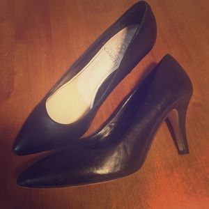 Vince Camuto black heels