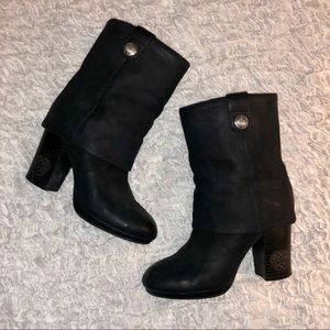 Vince Camuto Leather Black Boots!