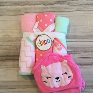 Baby Hooded Bath Towels, Carter’s/Circo