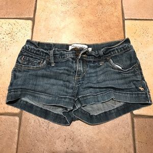 Abercrombie & Fitch denim shorts size 00