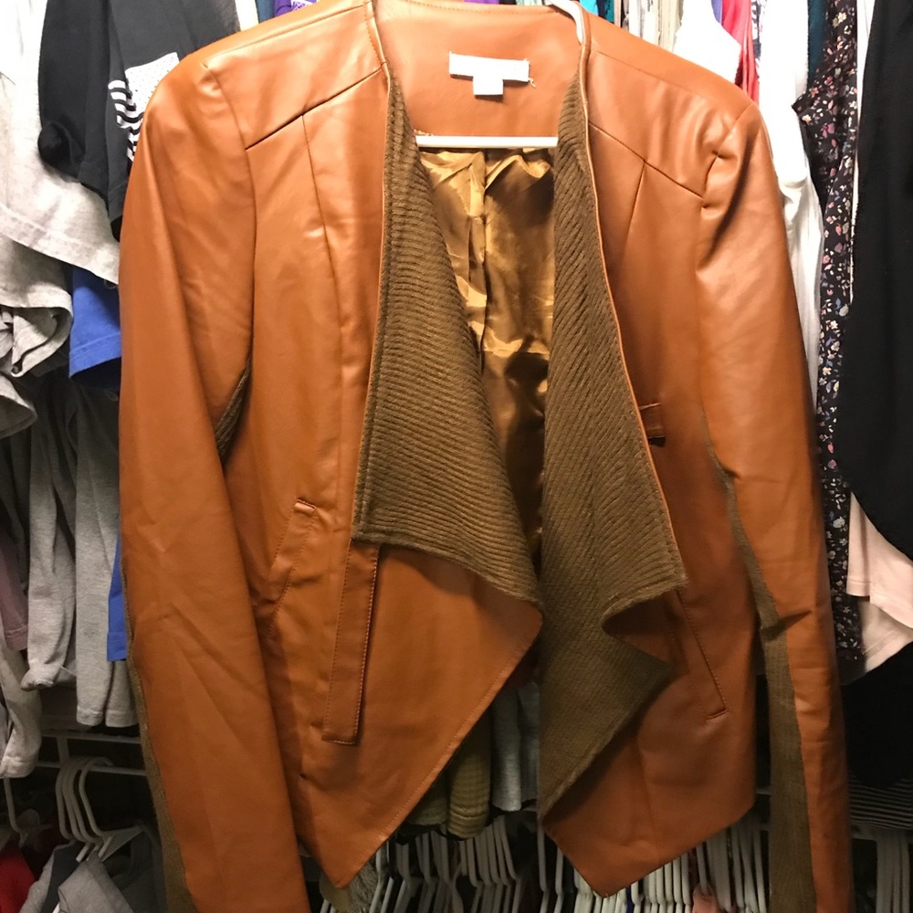 PRICE DROP⬇️⬇️‼️ Jacket