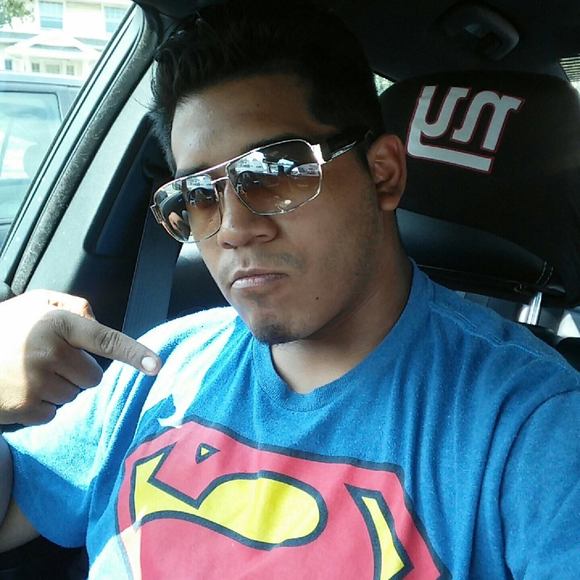 Meet your Posher, Erick - Picture 1 of 1