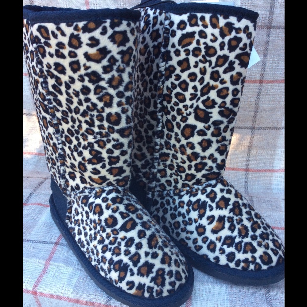 Girl’s Winter Boots