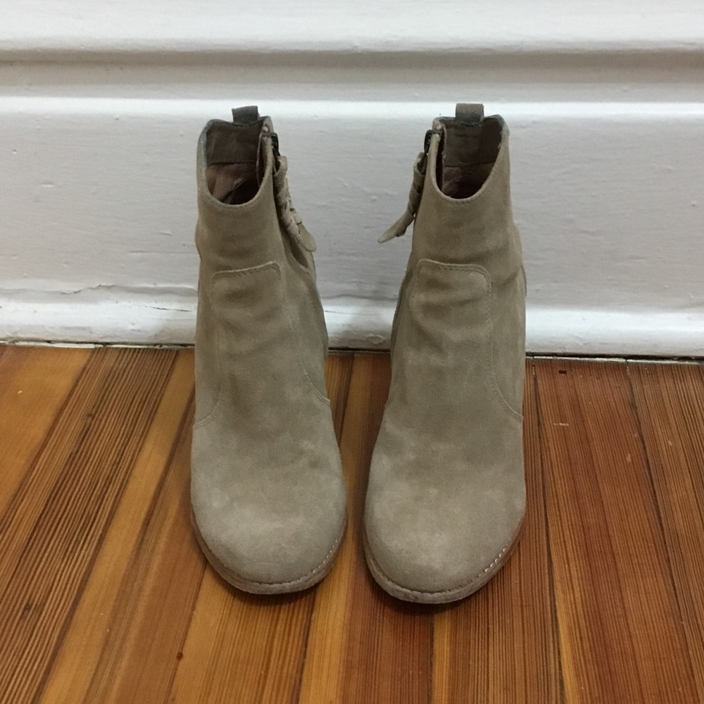 Joie Dalton Booties