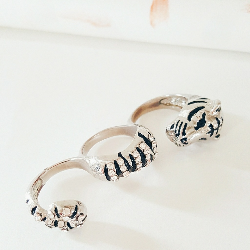 Three Finger Tigress Ring