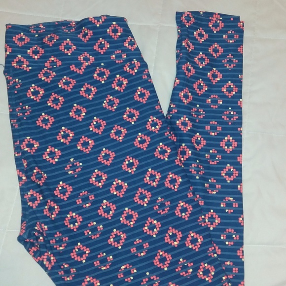 LuLaRoe Pants - NWOT TC Leggings
