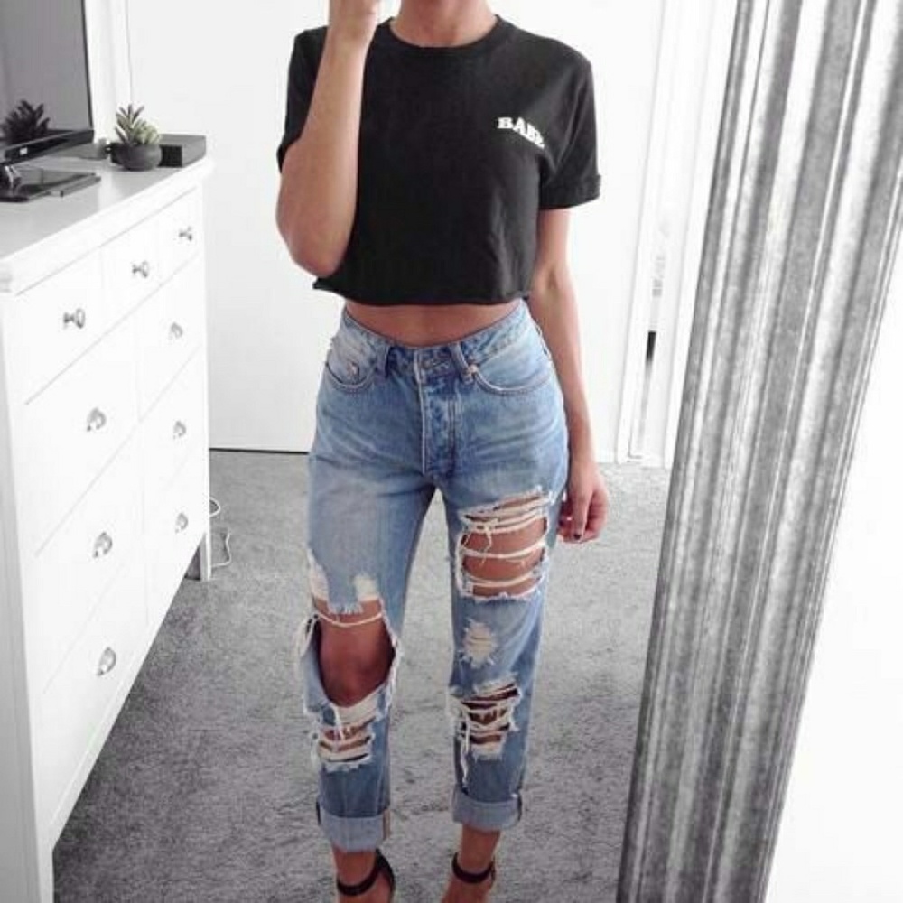 Ripped Denim Jeans Medium