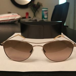 Olivers people sunglasses.