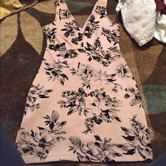 Windsor dress - Picture 1 of 1