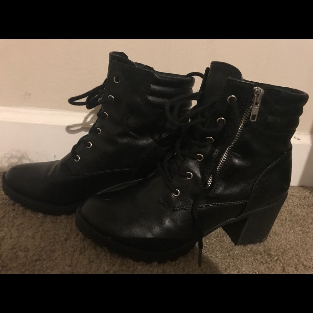 🕷Black combat style ankle boots🕷