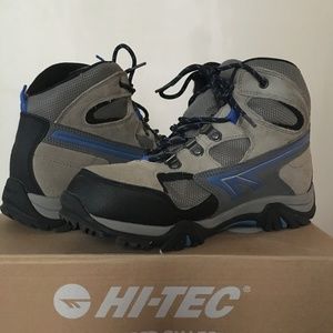 Hi-Tec Waterproof Hiking Boots Sz. 6 (Big Kid)