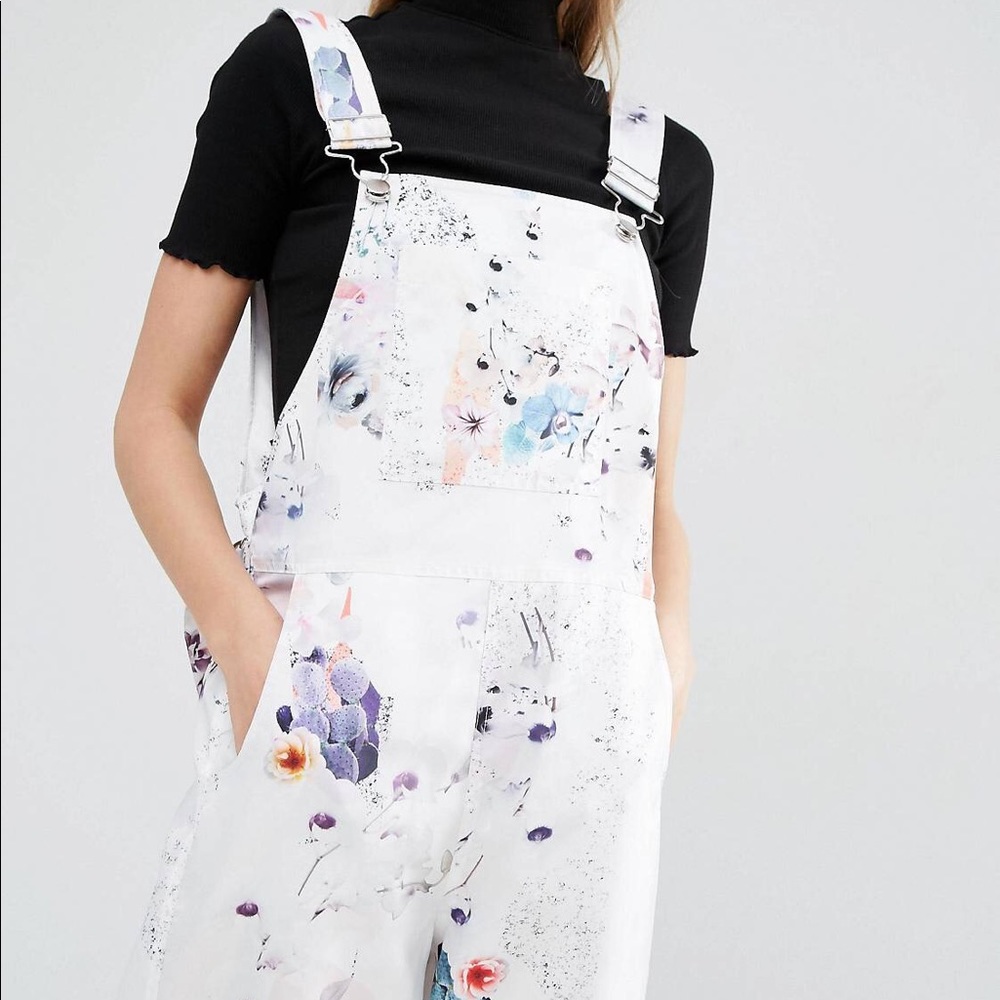 Floral pattern romper