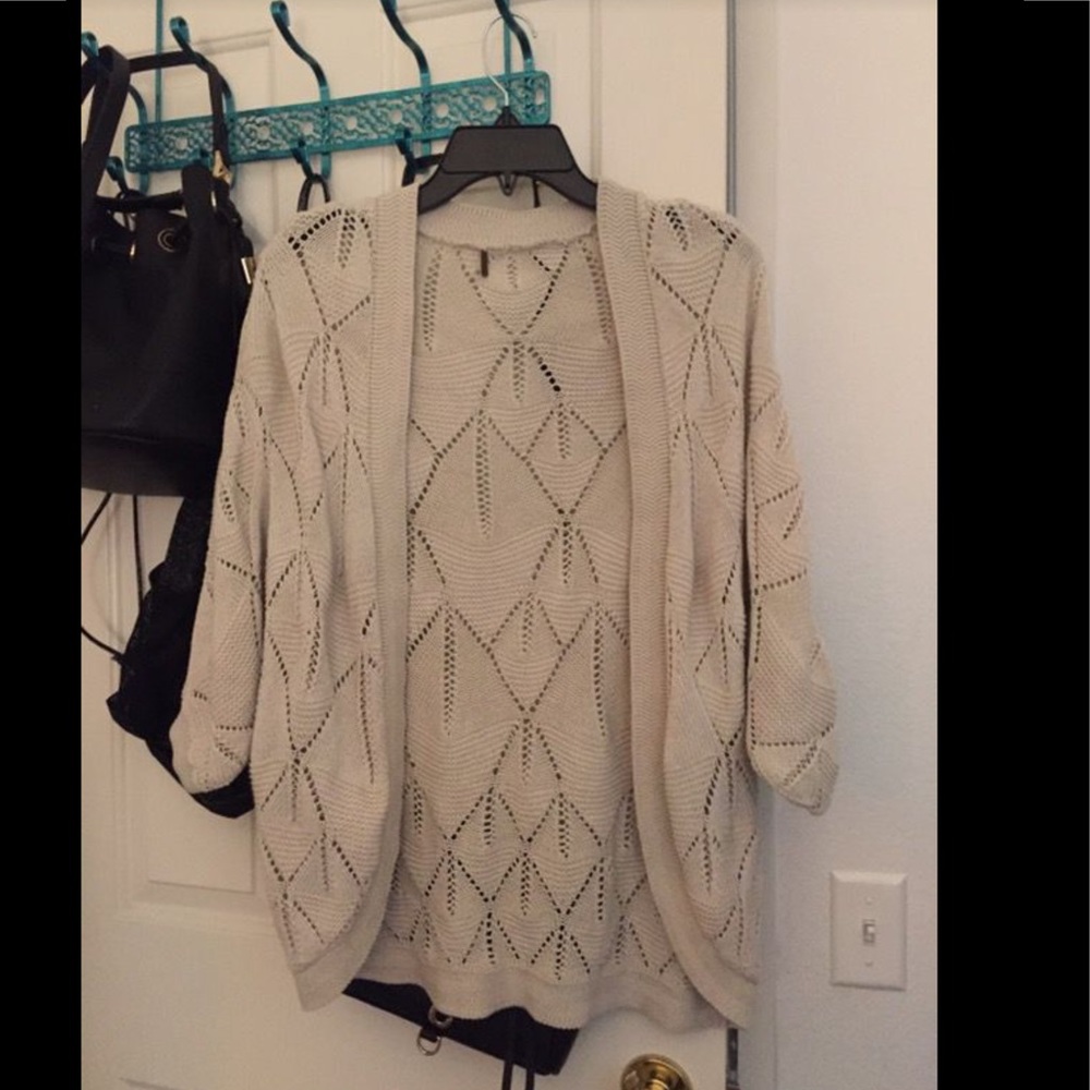 🦄Beige knit cardigan