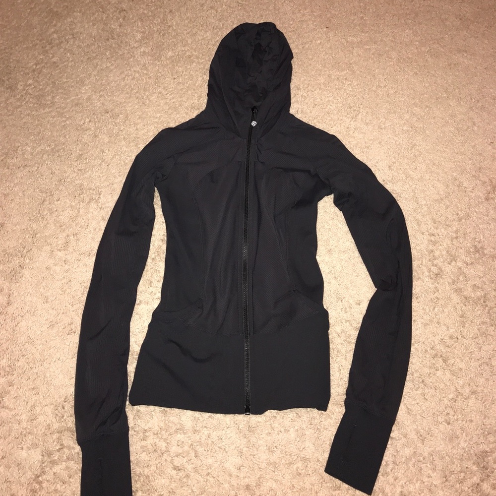 Black reversible lululemon zip up