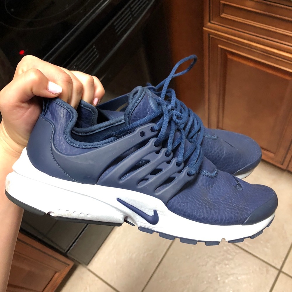 WOMENS NIKE PRESTO PREMIUM