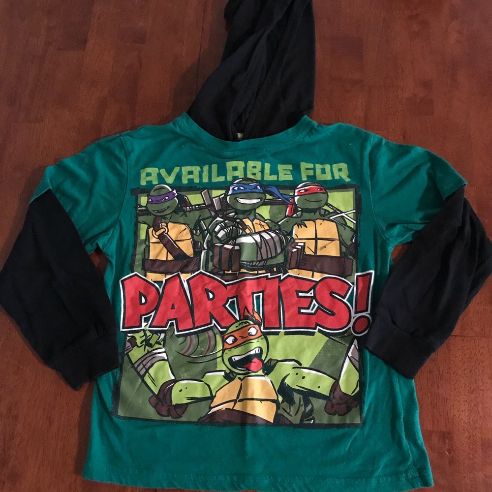 Ninja Turtles hooded long sleeve shirt boys 5/6