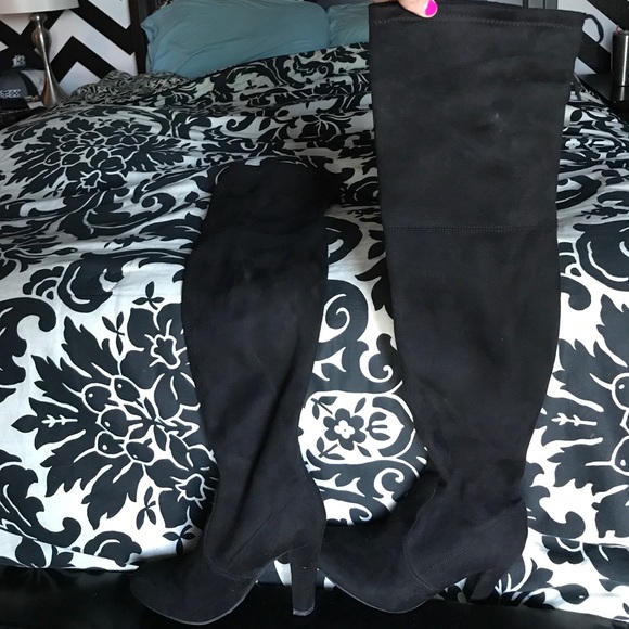 Steve Madden over the knee boots size 8.5 - Picture 2 of 3