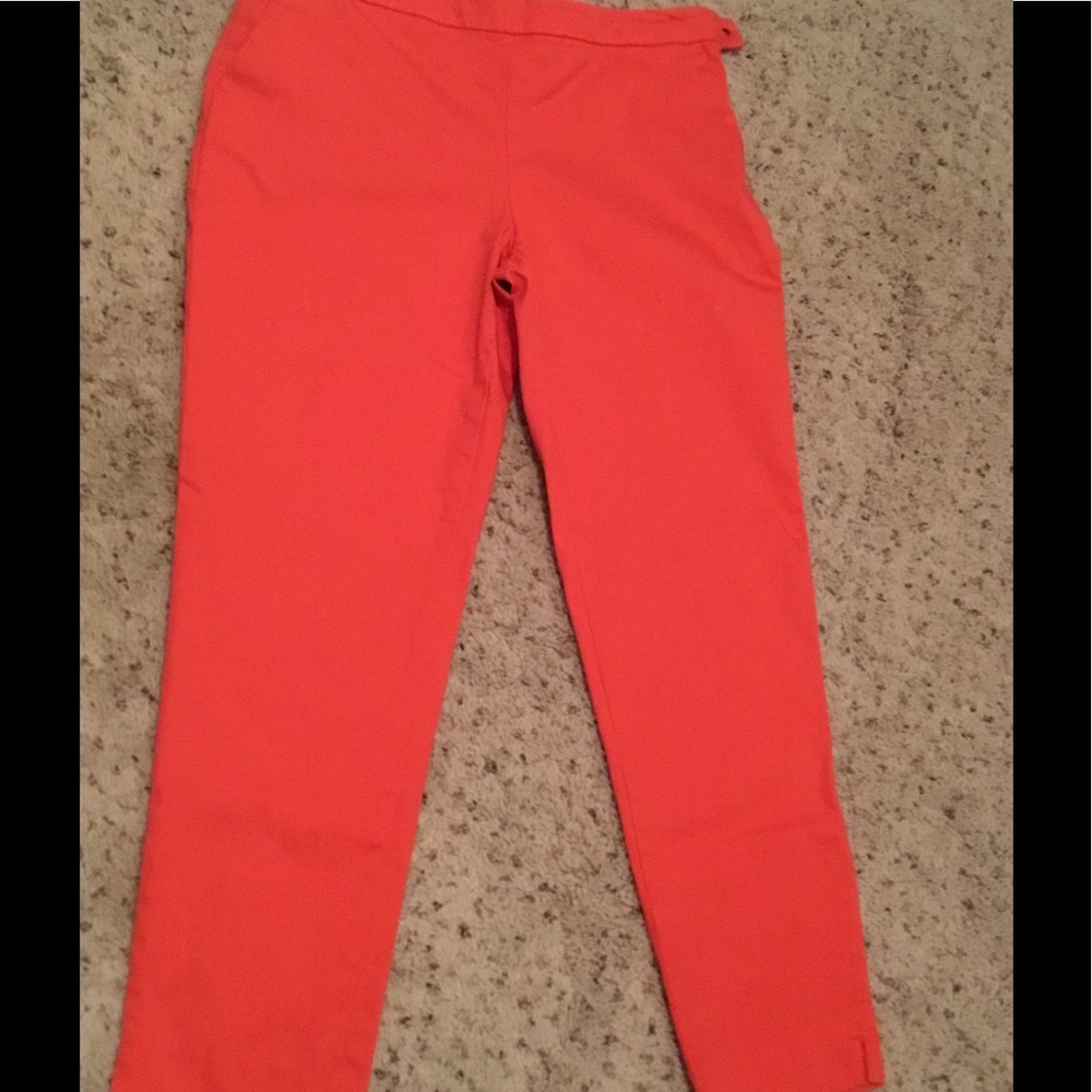 Tailored fit orange capris