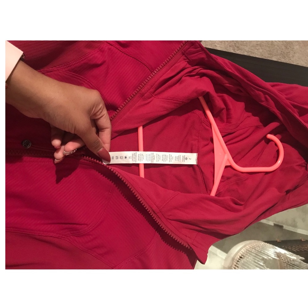 Lululemon In Flux Jacket - Picture 3 of 4