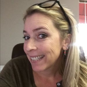 Meet your Posher, Kimberly