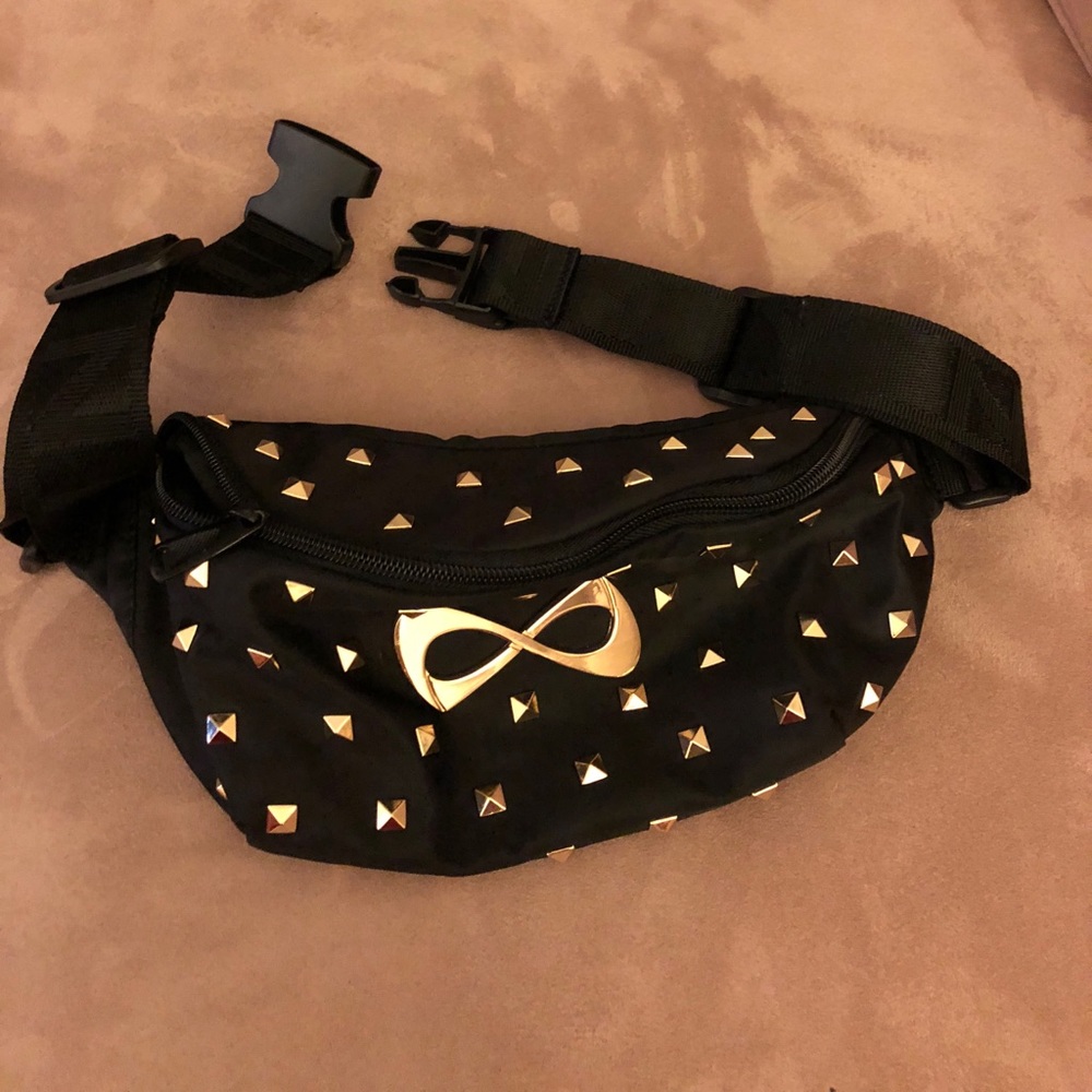 Nfinity stuffed fanny pack