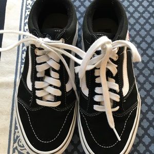 Black vans