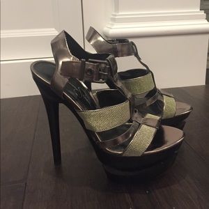 Jessica Simpson Cathi Graphite Liquid heels