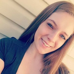 Meet your Posher, Stella