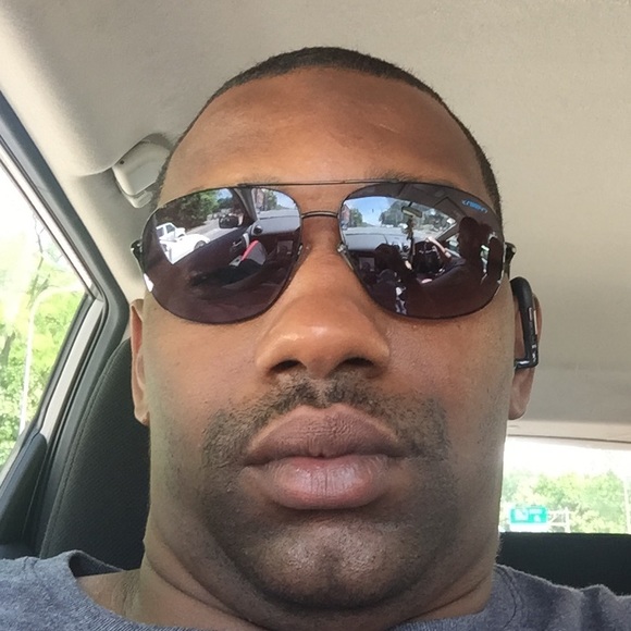 Meet your Posher, Darius - Picture 1 of 1