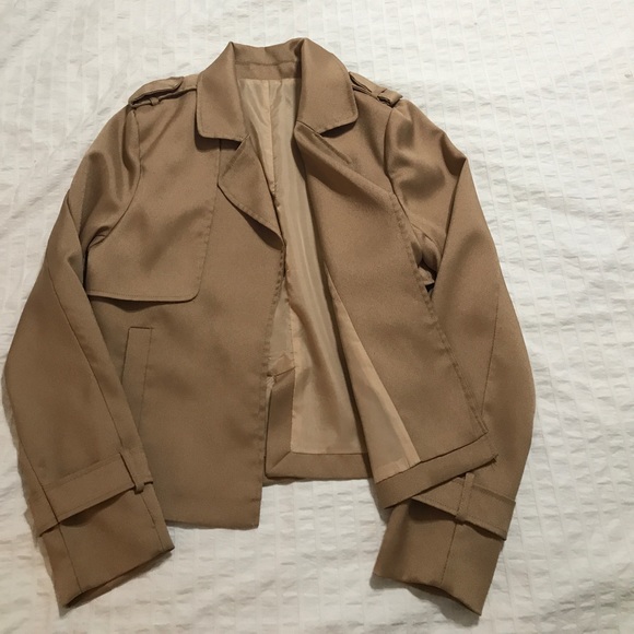 Brown jacket - Picture 2 of 3